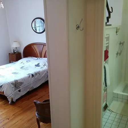 Le California Apartment